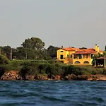 Sea Breeze Apartman *