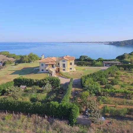 Sea Breeze Korakokhórion