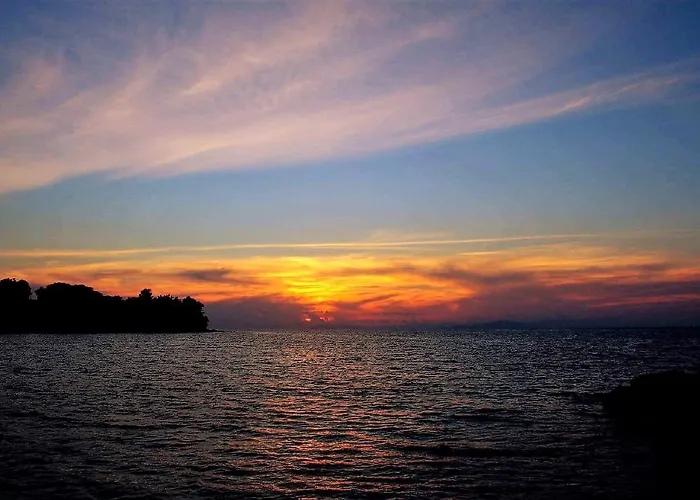 Sea Breeze Korakochori