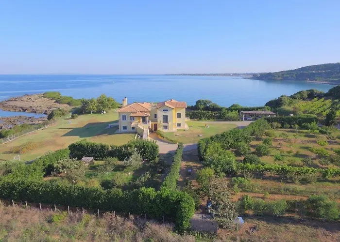 Sea Breeze Korakokhórion